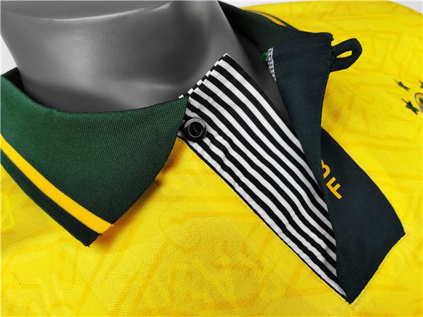 Brazil Home Retro Jersey 1991-1993 Season - Image 4