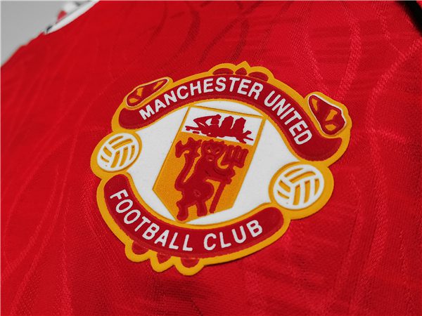 Manchester United Home Retro Jersey 1991-1992 Season - Image 4