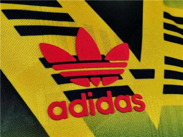 Arsenal Away Retro Jersey 1991-1993 Season - Image 5