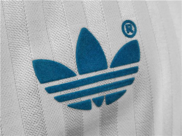 Olympique de Marseille Home Retro Jersey 1990 Season - Image 4