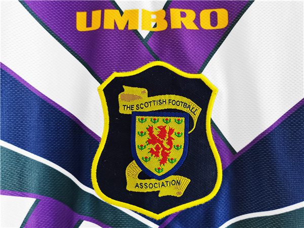 Scotland Away Retro Jersey 1994-1996 Season - Image 6