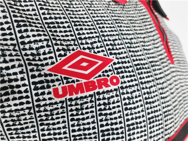 Manchester United Gray Retro Jersey 1994-1996 Season - Image 4