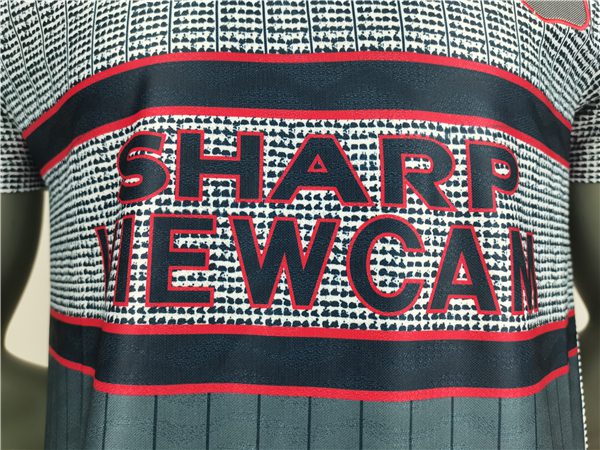 Manchester United Gray Retro Jersey 1994-1996 Season - Image 3