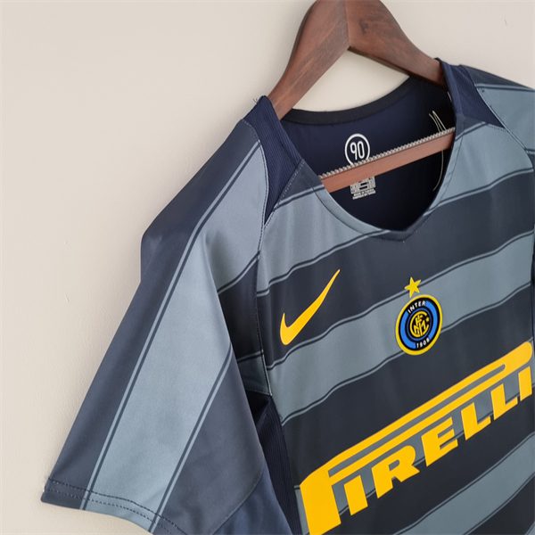 Inter Milan Away Retro Jersey 2004 2005 - Image 4