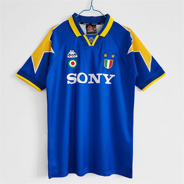 Juventus Away Retro Jersey 1995-1996 Season