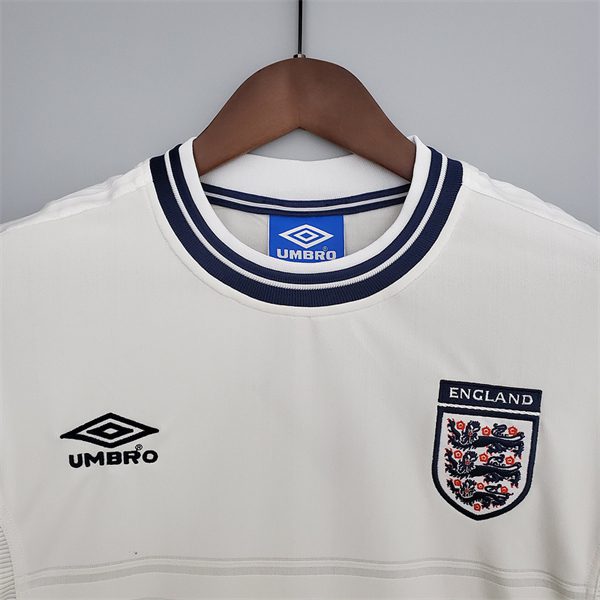England Home Retro Jersey 2000 - Image 3