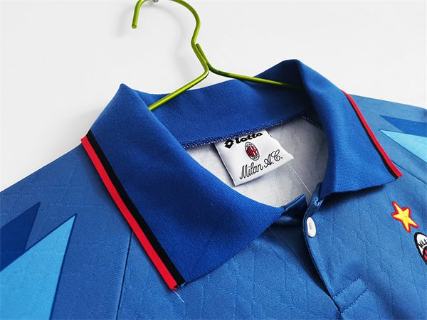 AC Milan Third Retro Shirt 1995 1996 - Image 4