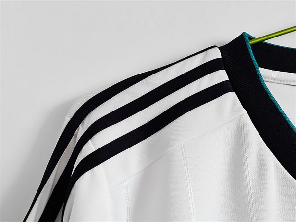 Real Madrid Home Long Sleeve Retro Shirt 2012 2013 - Image 7
