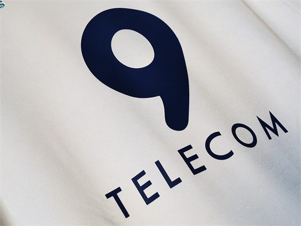 Olympique de Marseille Home Retro Jersey 2002 2003 - Image 7