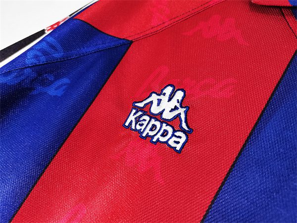 Barcelona Home Retro Jersey 1995-1997 - Image 6