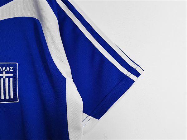 Greece Home retro jersey 2004 - Image 8