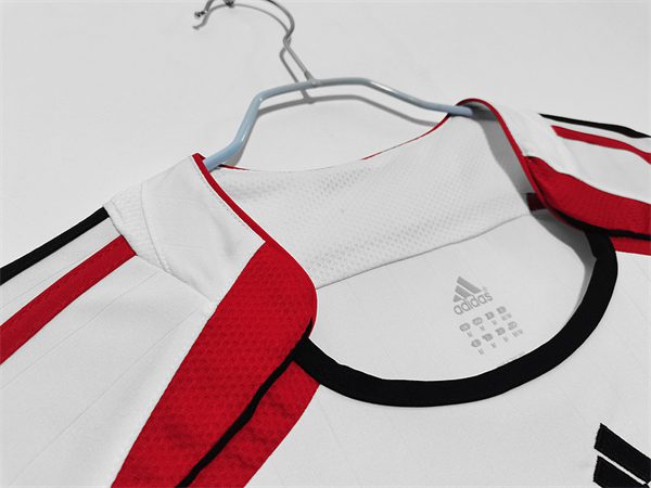 AC Milan Away long sleeve retro jersey 2006-2007 Season - Image 4