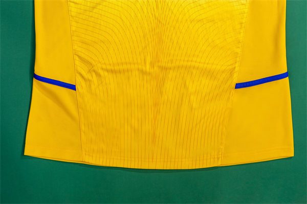 Inter Milan Third Retro Shirt 2002 2003 - Image 10