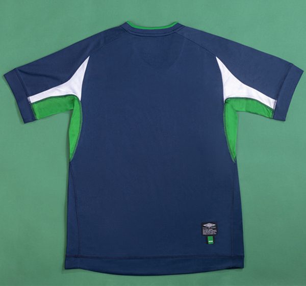 Ireland Third Retro Shirt 2002 - Image 4