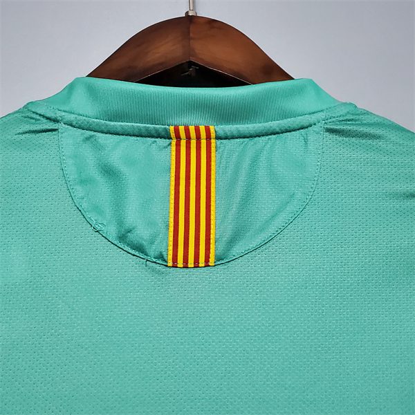 Barcelona Away Retro Jersey 2010 2011 - Image 12