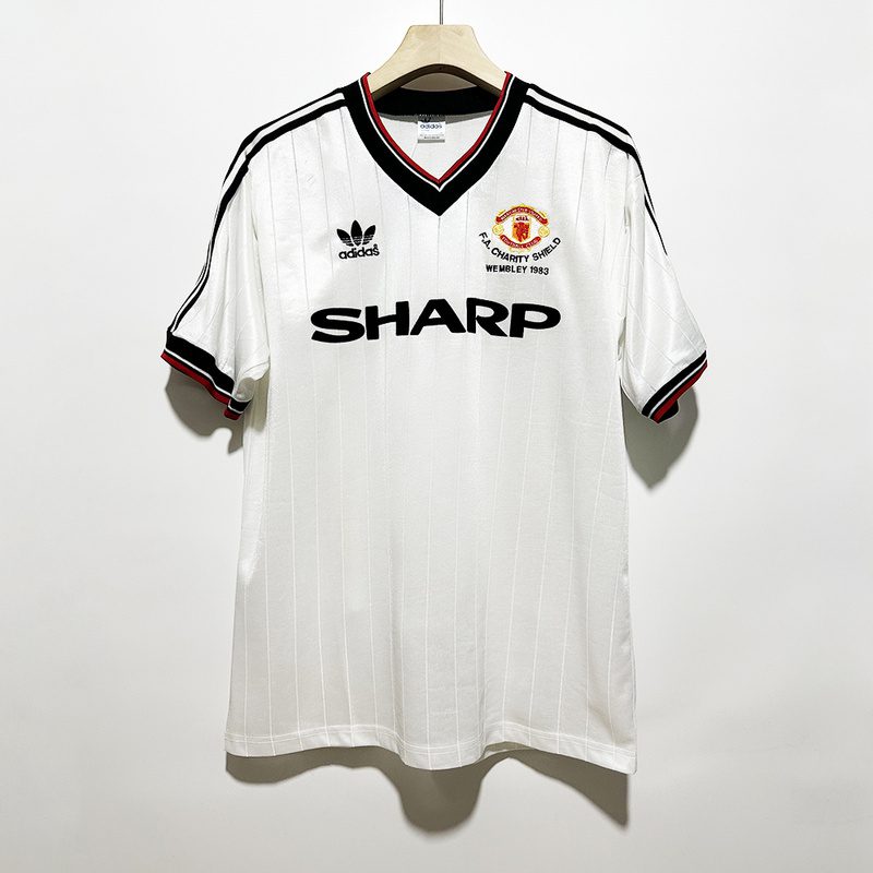 Manchester United Away Retro Jersey 1983  F .A .CHARITY SHIELD Model
