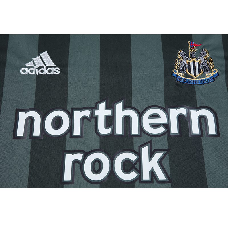Newcastle United 2005 2006 Away Jersey - Image 6