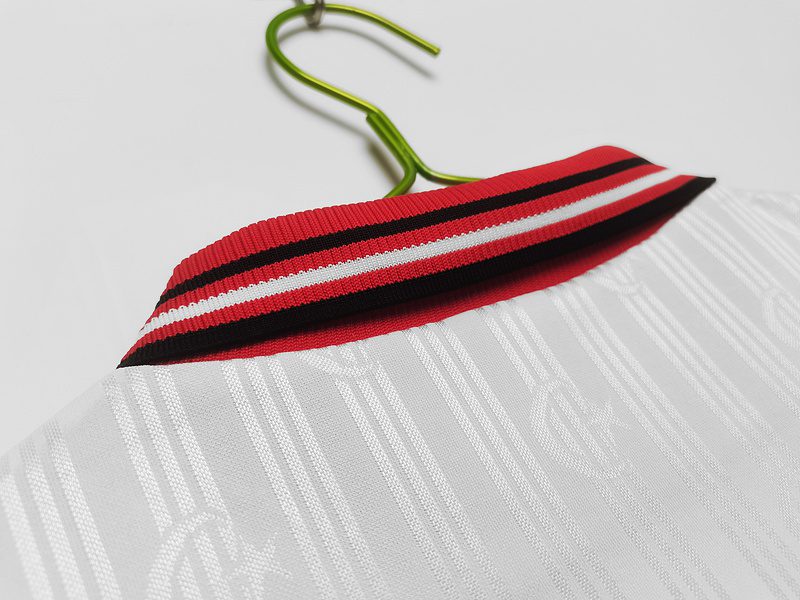 Turkey 1996 Away Retro Jersey - Image 4