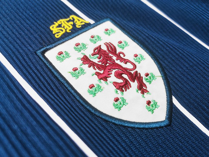 Scotland Home Retro Shirt 2002 - Image 6