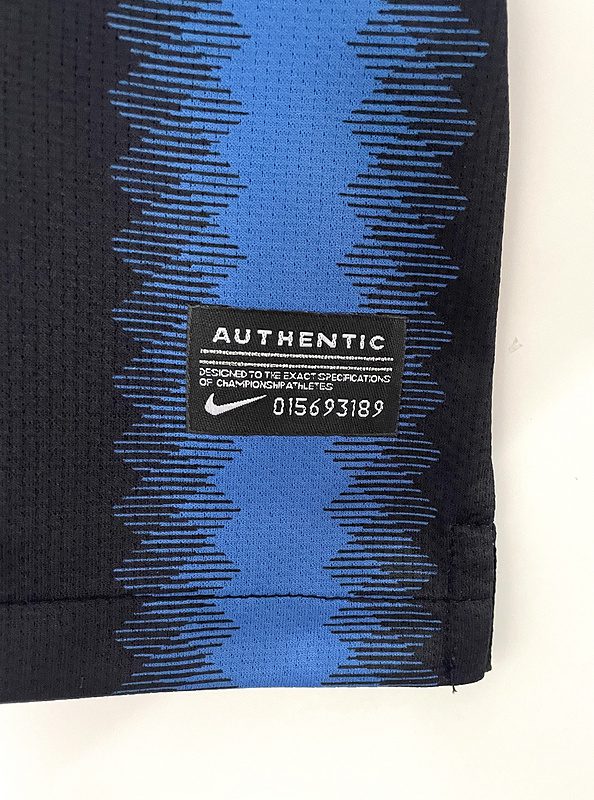 Inter Milan 2010 2011 Home Jersey - Image 7