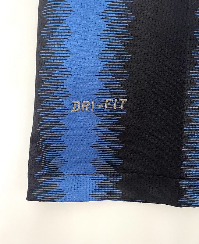 Inter Milan 2010 2011 Home Jersey - Image 6