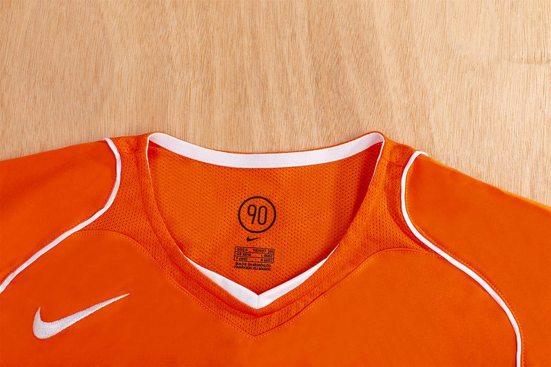 Holland 2004 Home Retro Jersey - Image 4