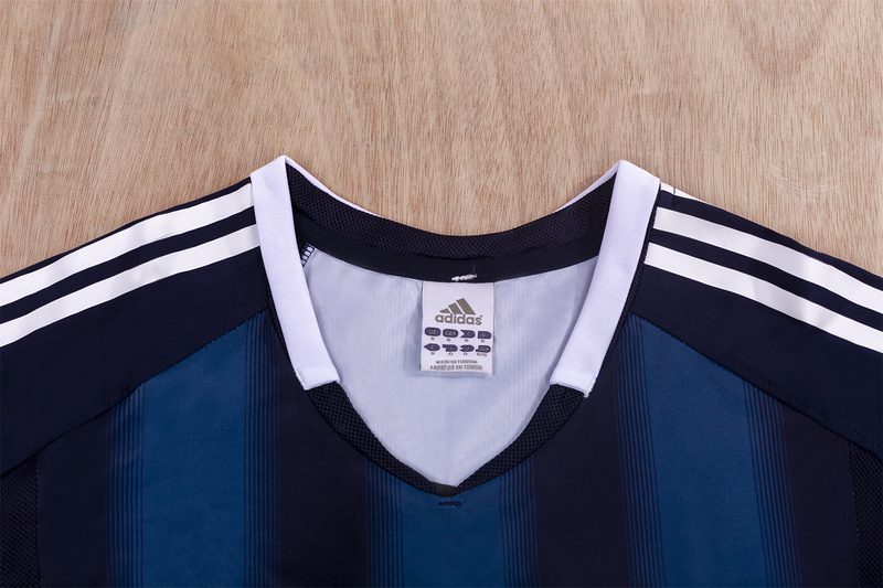 Newcastle United 2004 2005 Third Jersey - Image 4