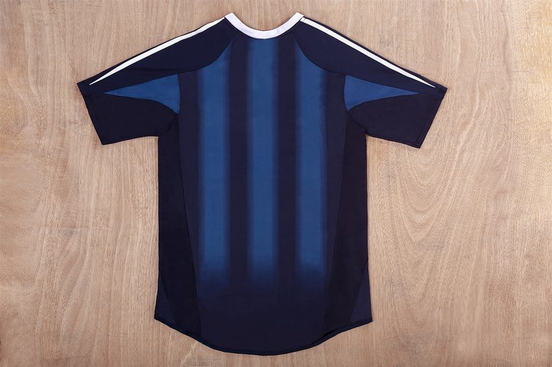 Newcastle United 2004 2005 Third Jersey - Image 3