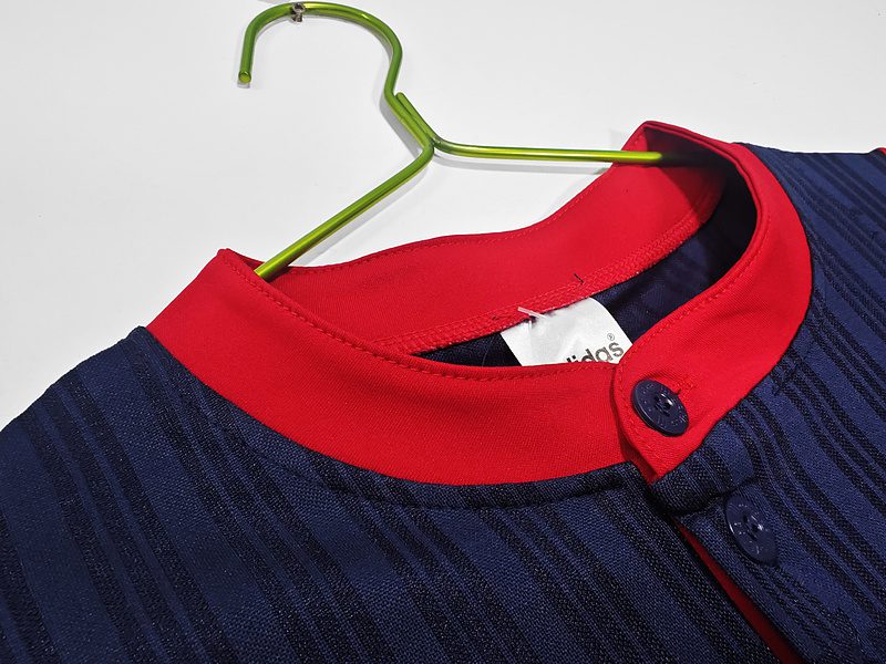 Spain 1996 Away Retro Jersey - Image 4