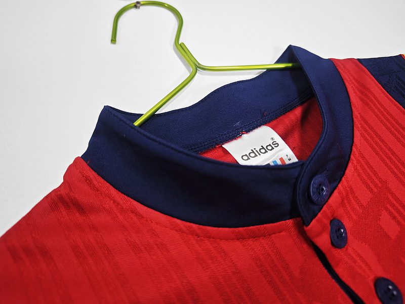 Spain 1996 Home Retro Jersey - Image 4