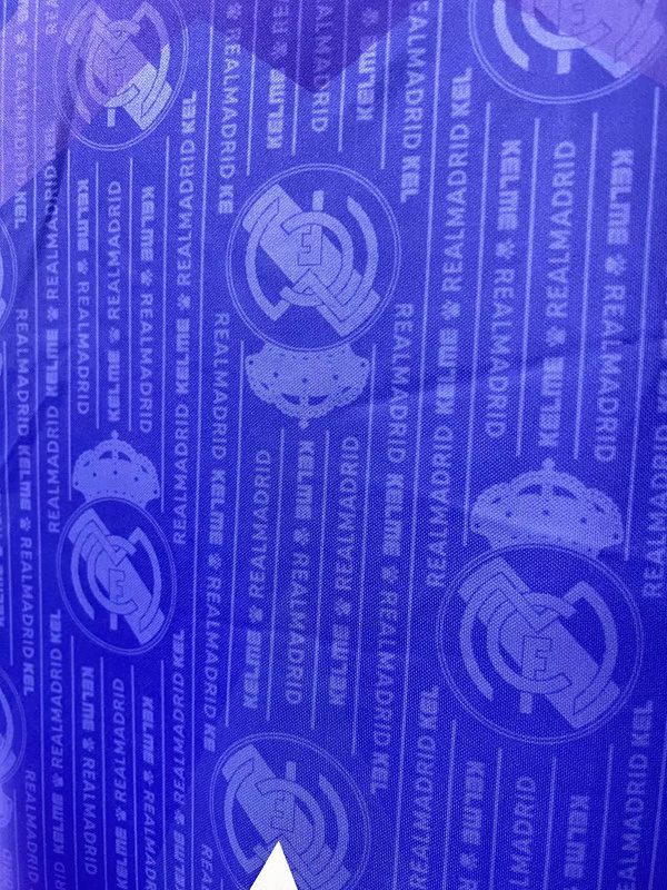 Real Madrid 1996 1997 Away Retro Jersey - Image 7