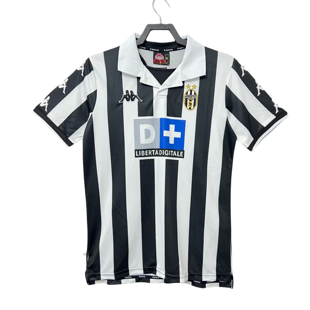 Juventus 1999 2000 Home Retro Jersey