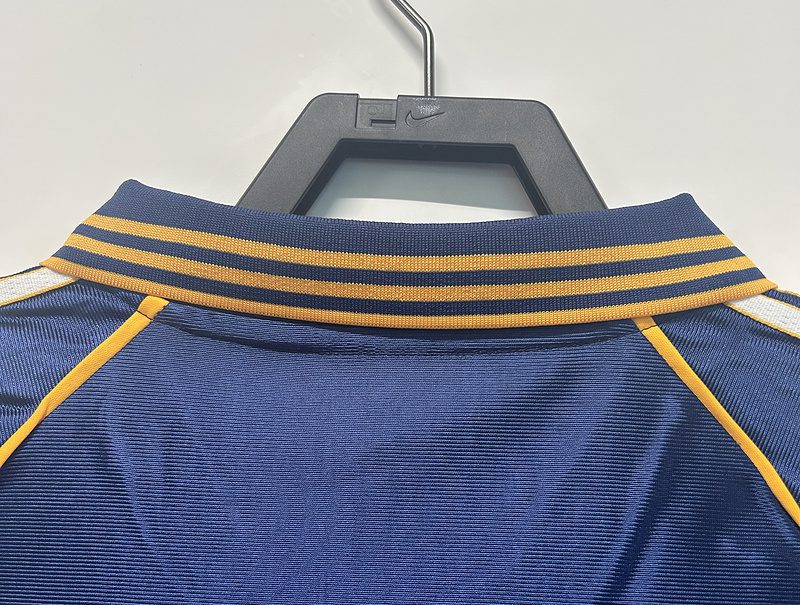 Real Madrid 1998 2000 Third Retro Jersey - Image 5