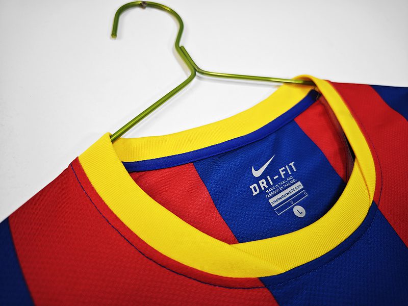 Barcelona 2011 UCL Finial Long Sleeve Jersey - Image 5