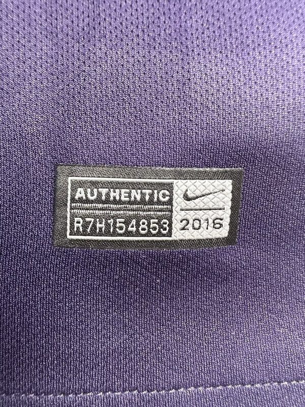 Barcelona 2016 2017 Away Retro Jersey - Image 11