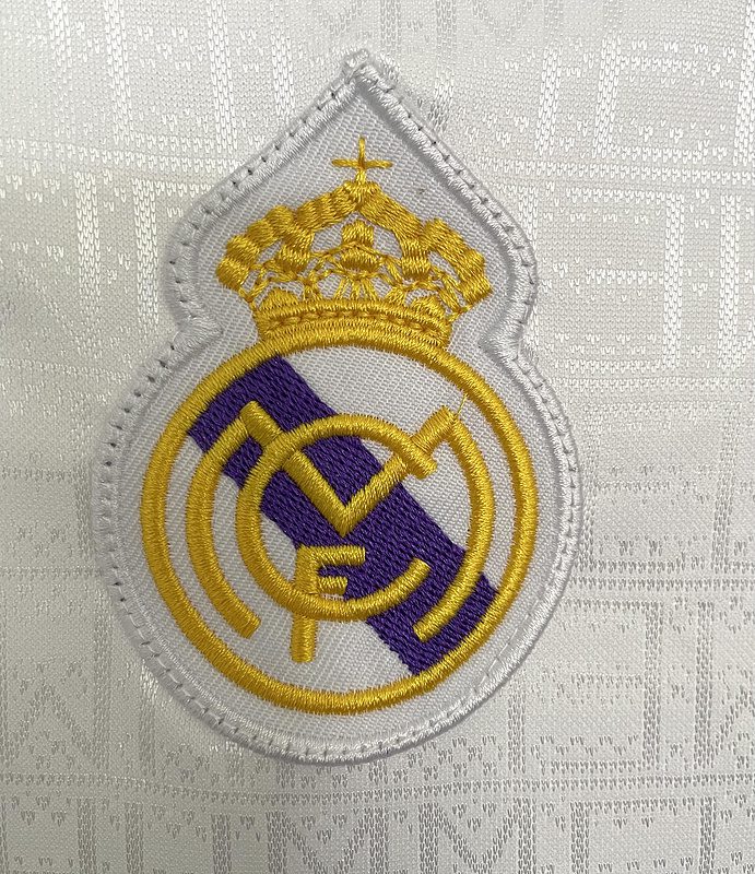 Real Madrid 1990 1992 Home Retro Jersey - Image 4