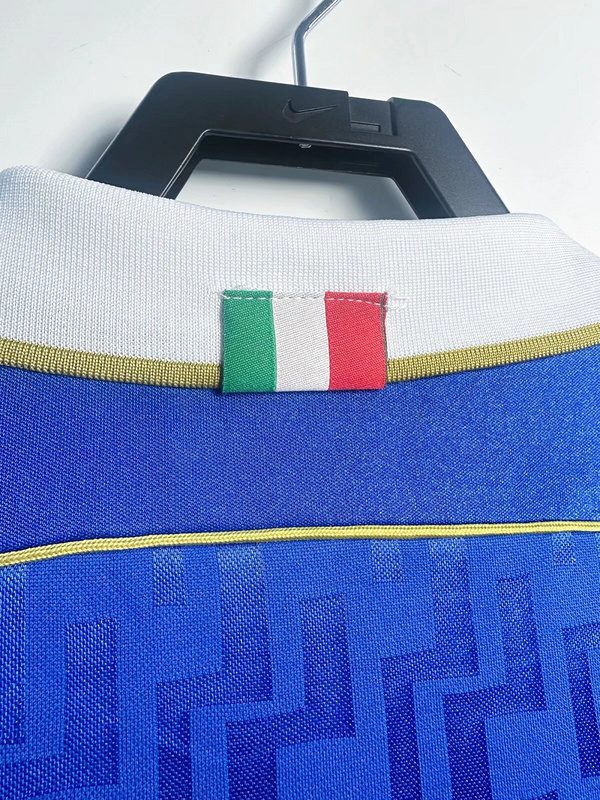 Italy 1995 Home Retro Jersey - Image 9