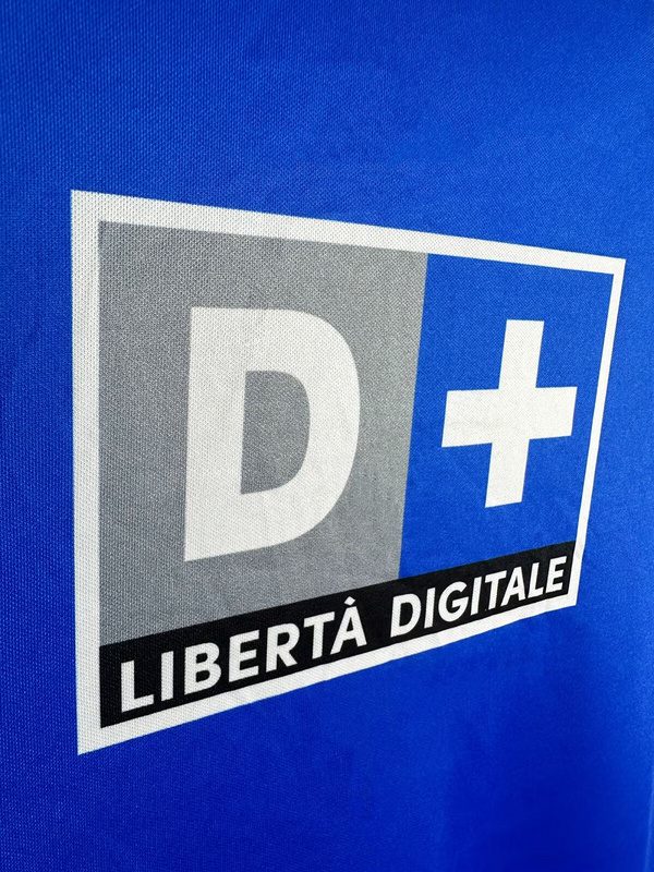 Juventus 1999 2000 Away Retro Jersey - Image 6