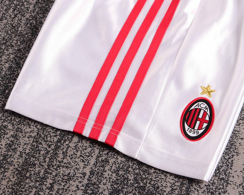 AC Milan 1998 1999 Home Kid Kit (Jersey and Short) - Image 11