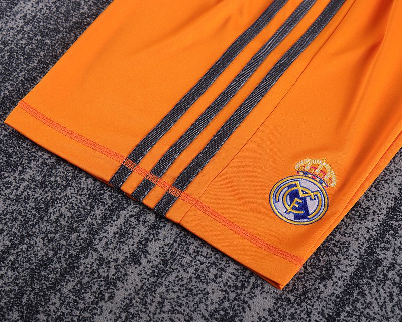 Real Madrid 2013 2014 Third Kid Kit (Jersey and Short) - Image 13