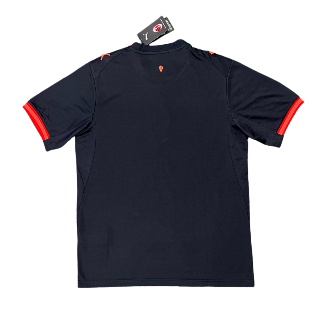 Alternative view of AC Milan Third Jersey 2627
