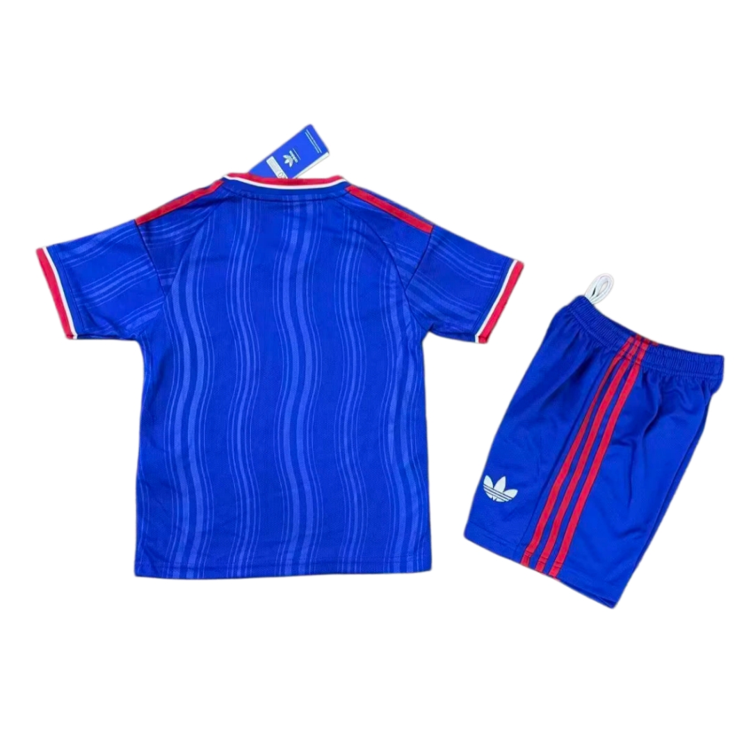 Alternative view of Manchester United Away Kid Kit 2627 (Jersey and Short)