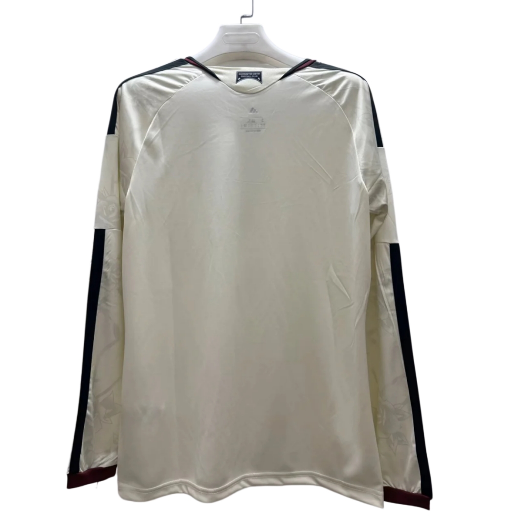Alternative view of Manchester United Third Long Sleeve Jersey 2627