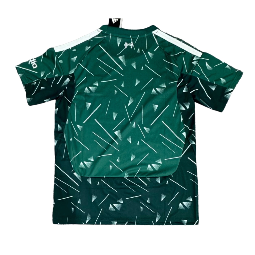 Liverpool Green GK Jersey 2627 - Image 2