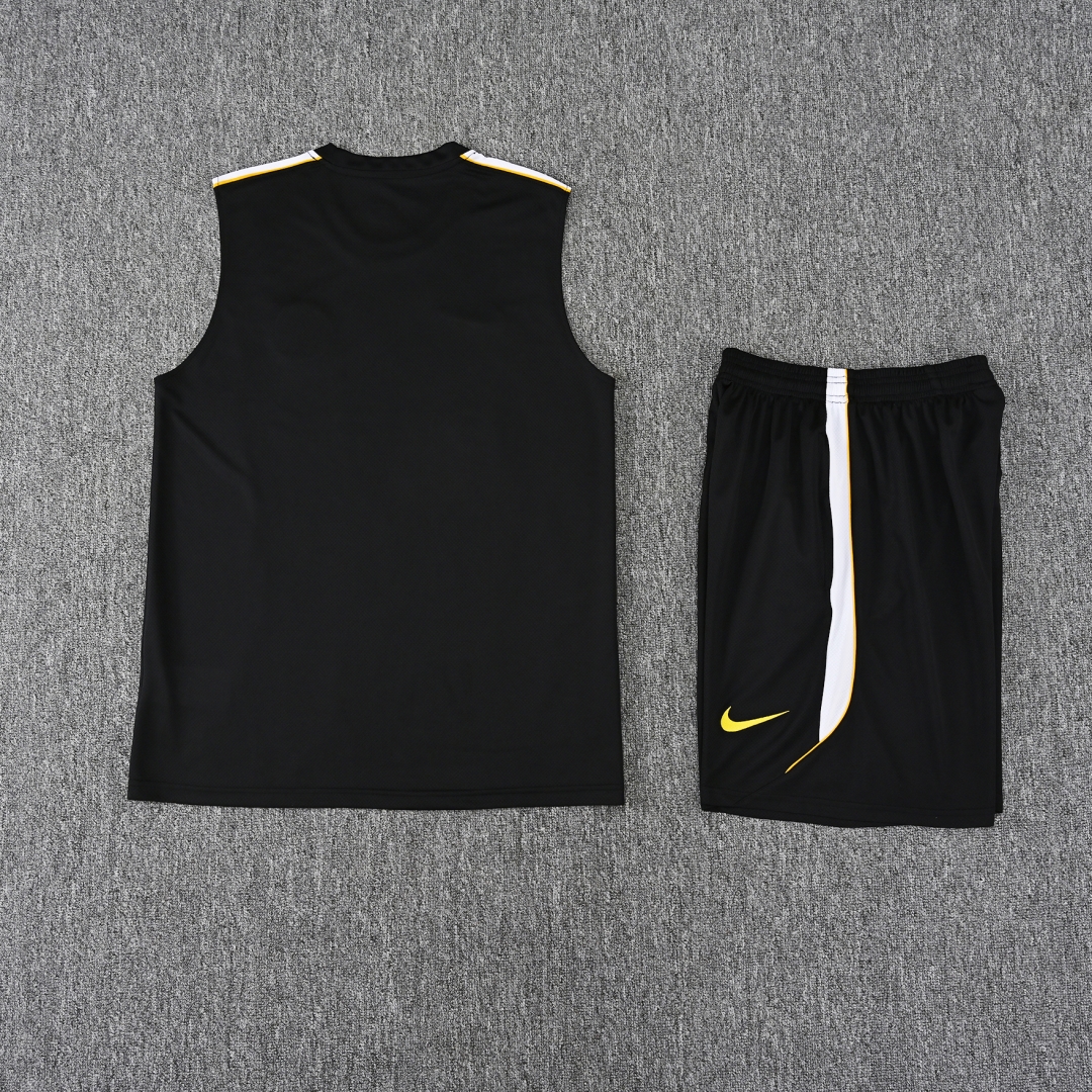 Chelsea Black Vest Training Suit 2627 - Image 4