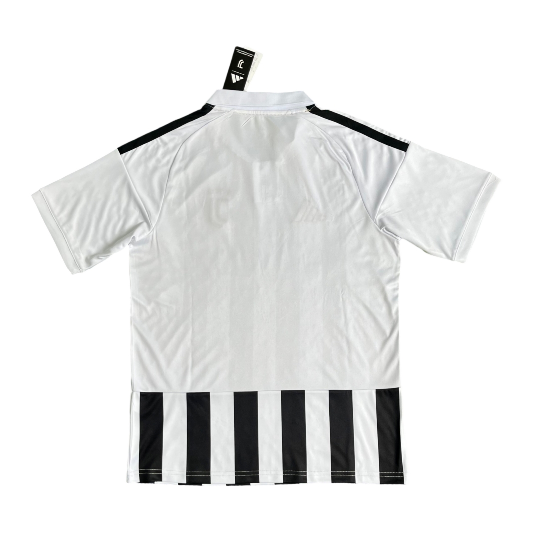Alternative view of Juventus Home Jersey 2627