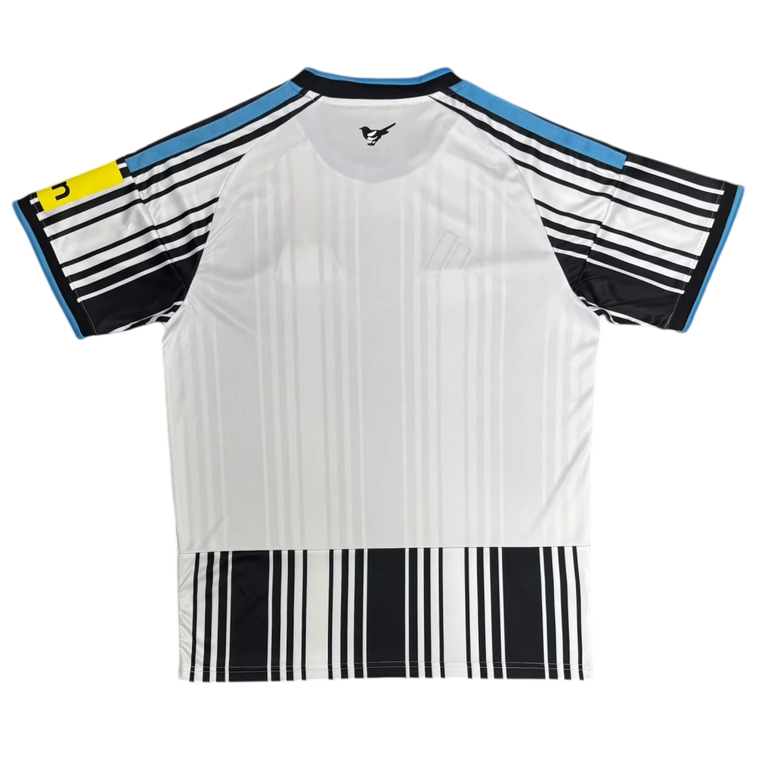Alternative view of Newcastle United Home Jersey 2627