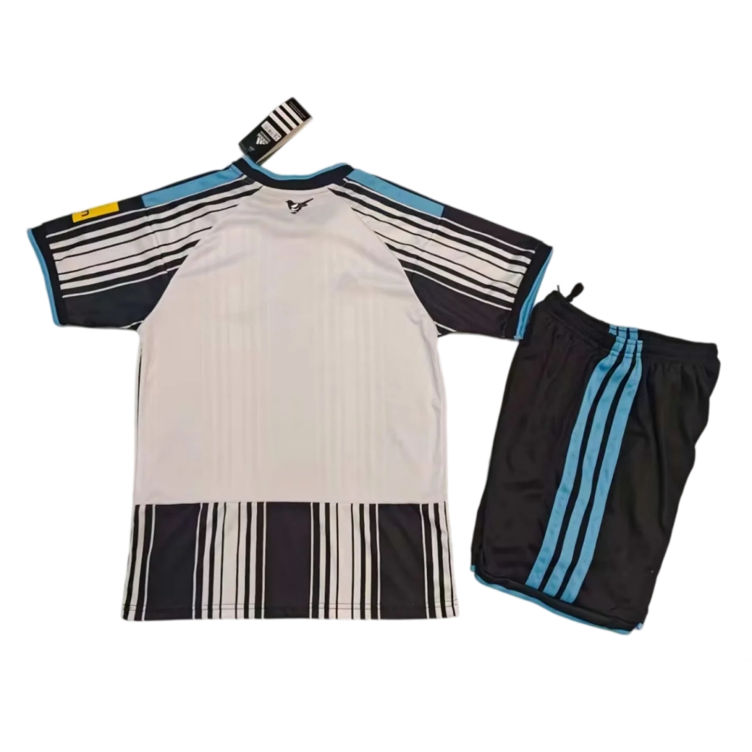 Alternative view of Newcastle United Home kid Kit 26/27 (Jersey and Short)